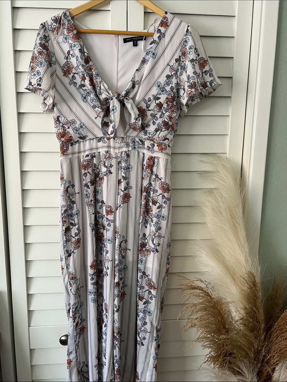 Olive & Oak White Floral Tie-Front Maxi Dress with Brown and Blue Accents